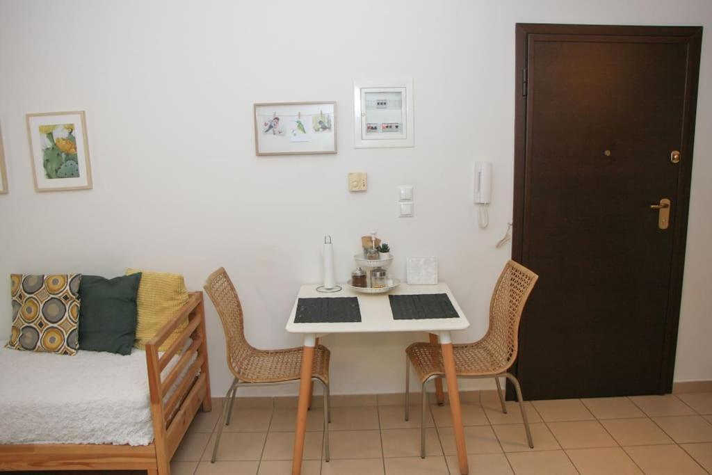 Comfy City Hideaway Kalamata Exterior photo